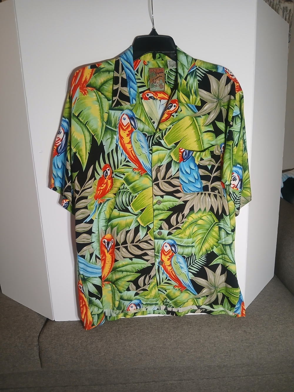 Vintage Pineapple Connection Hawaiian Tropical Theme Shirt M
